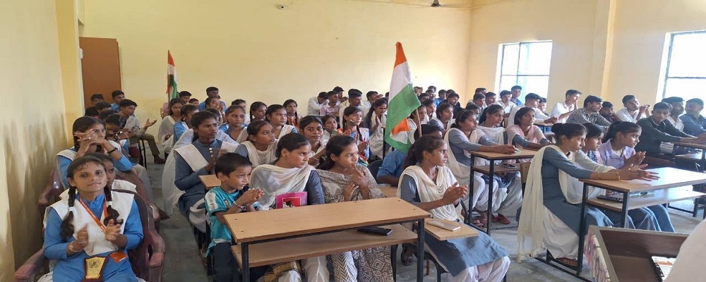SMT. SANTOSH KUMARI PATHAK SMRITI MAHAVIDYALAYA,GURA BARELA,DATAGANJ,BUDAUN 